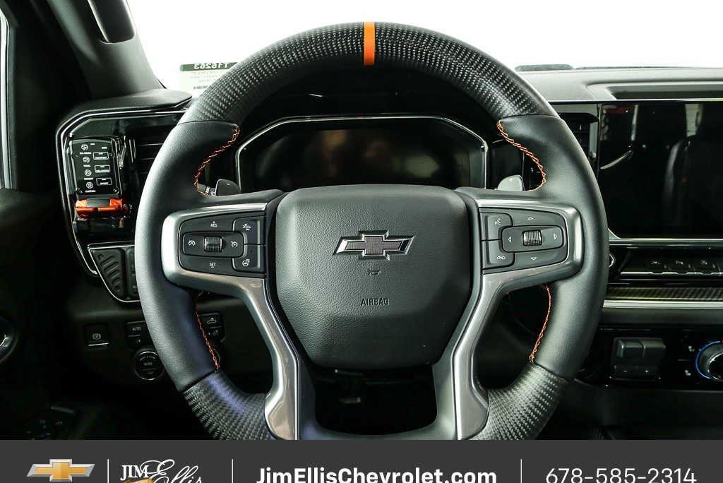 New 2025 Summit White Chevrolet RST image 10