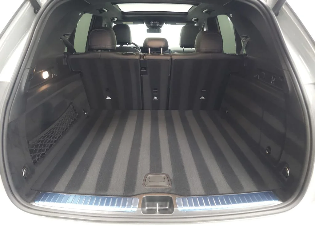 Used 2024 MANUFAKTUR Alpine Gray Mercedes-Benz GLE 63 S AMG® image 32