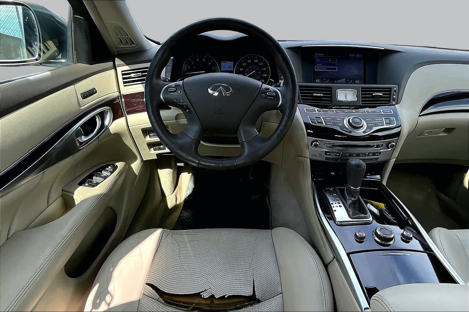 Pre-Owned 2012 INFINITI M37