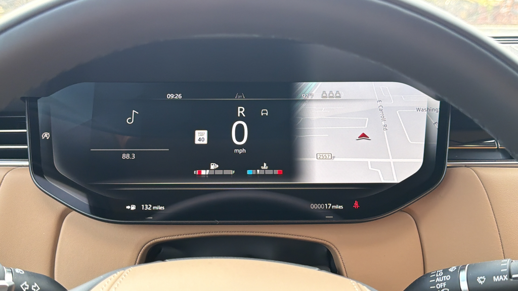 New 2026 Fuji White Land Rover SE image 25