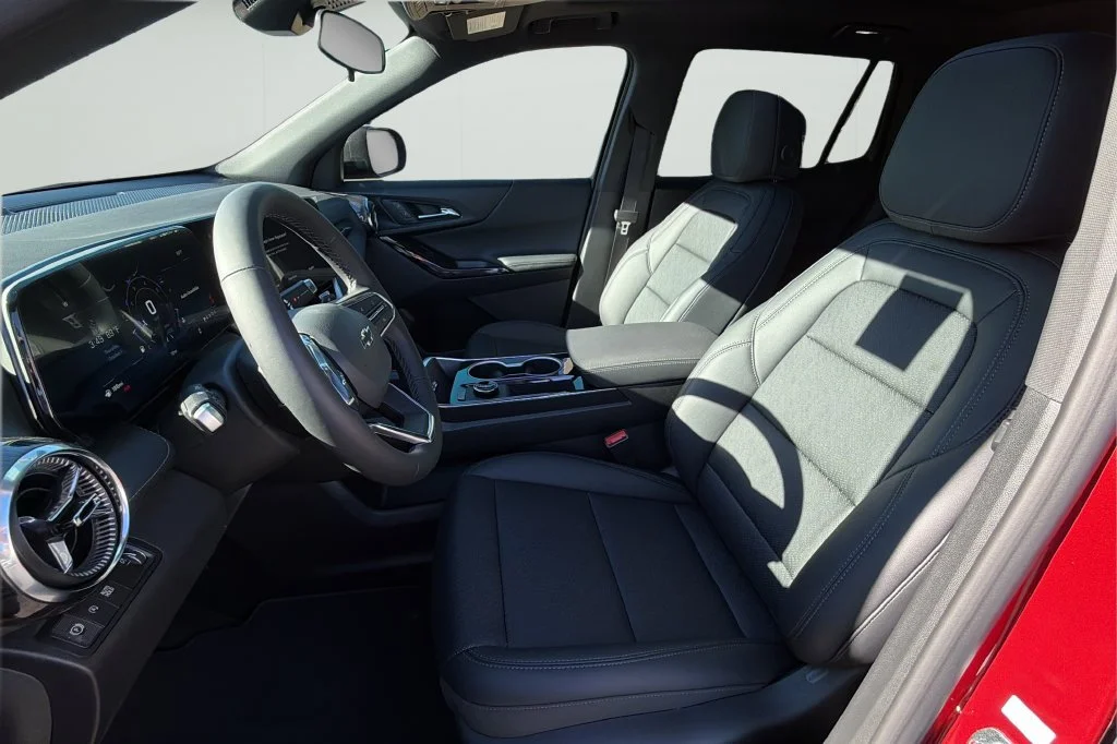 New 2027 Radiant Red Tintcoat Chevrolet LT image 17