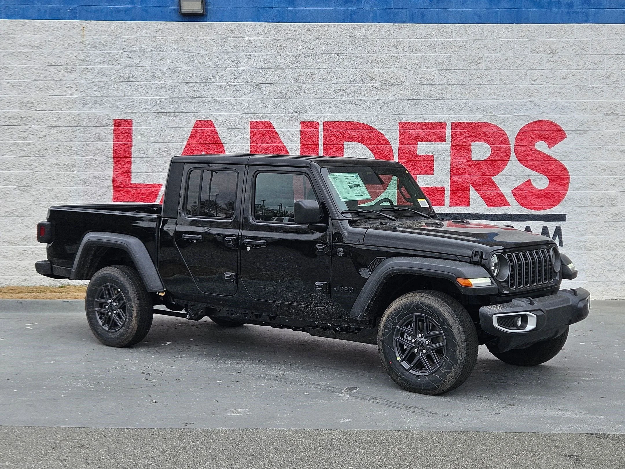 2026 Jeep Gladiator Sport S Auto's photo