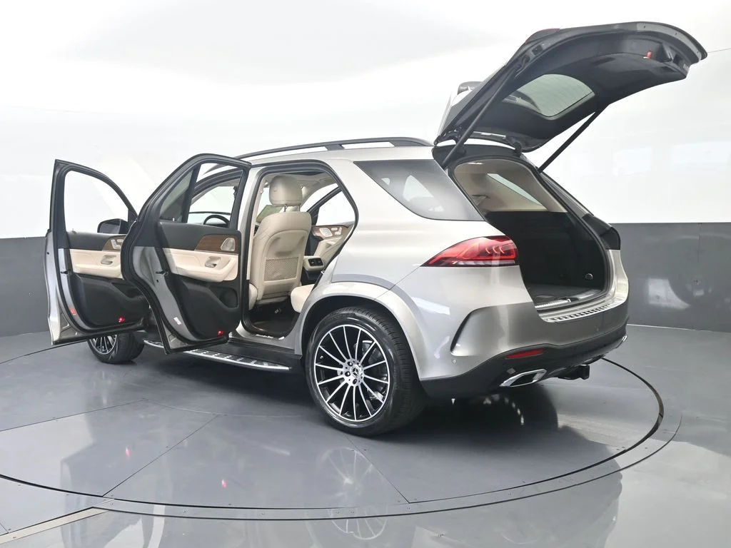 Used 2022 Gold Mercedes-Benz GLE 350 image 78