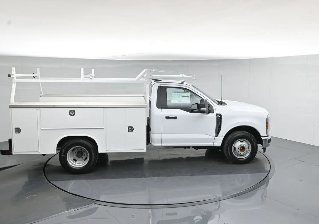 New 2026 White Ford XL image 40