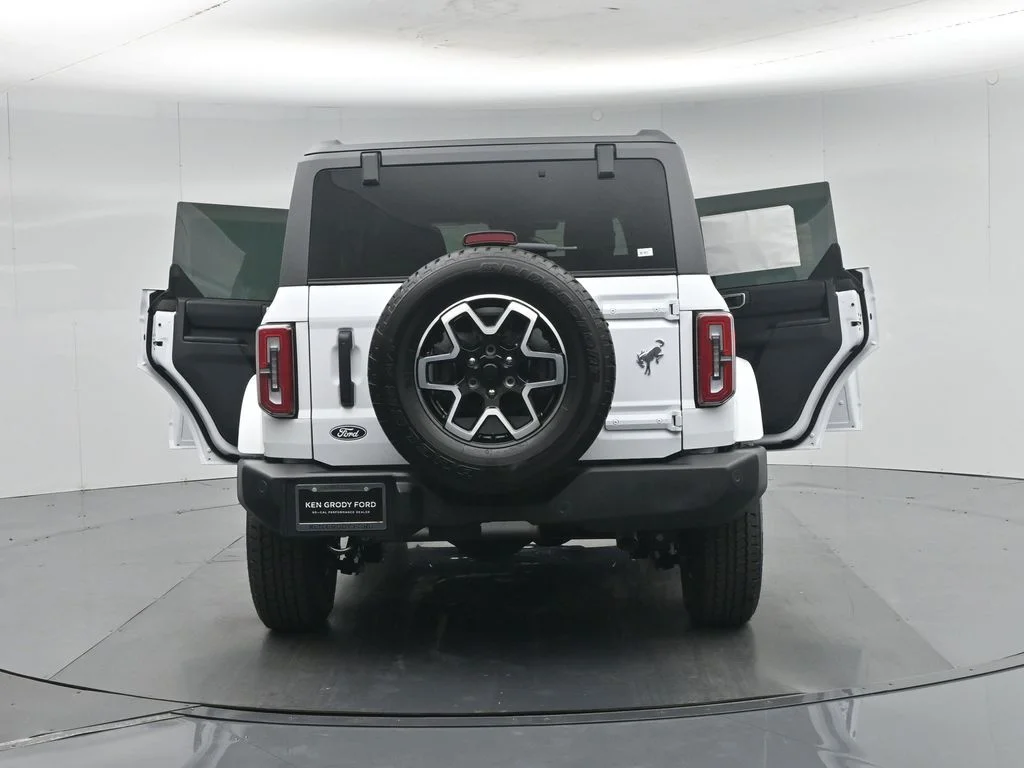 New 2026 White Ford Outer Banks image 31