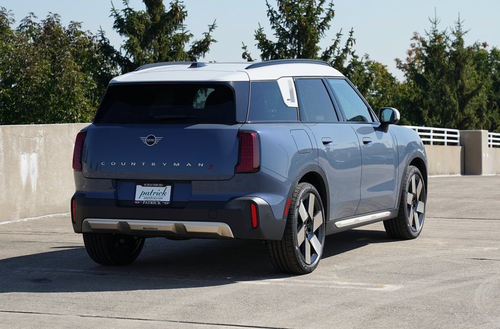 Used 2026 Slate Blue Metallic MINI Iconic image 4
