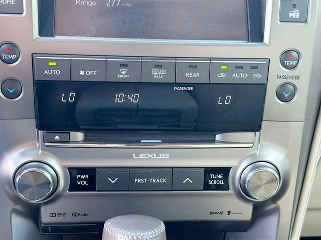 Used 2019  Lexus 460 image 17