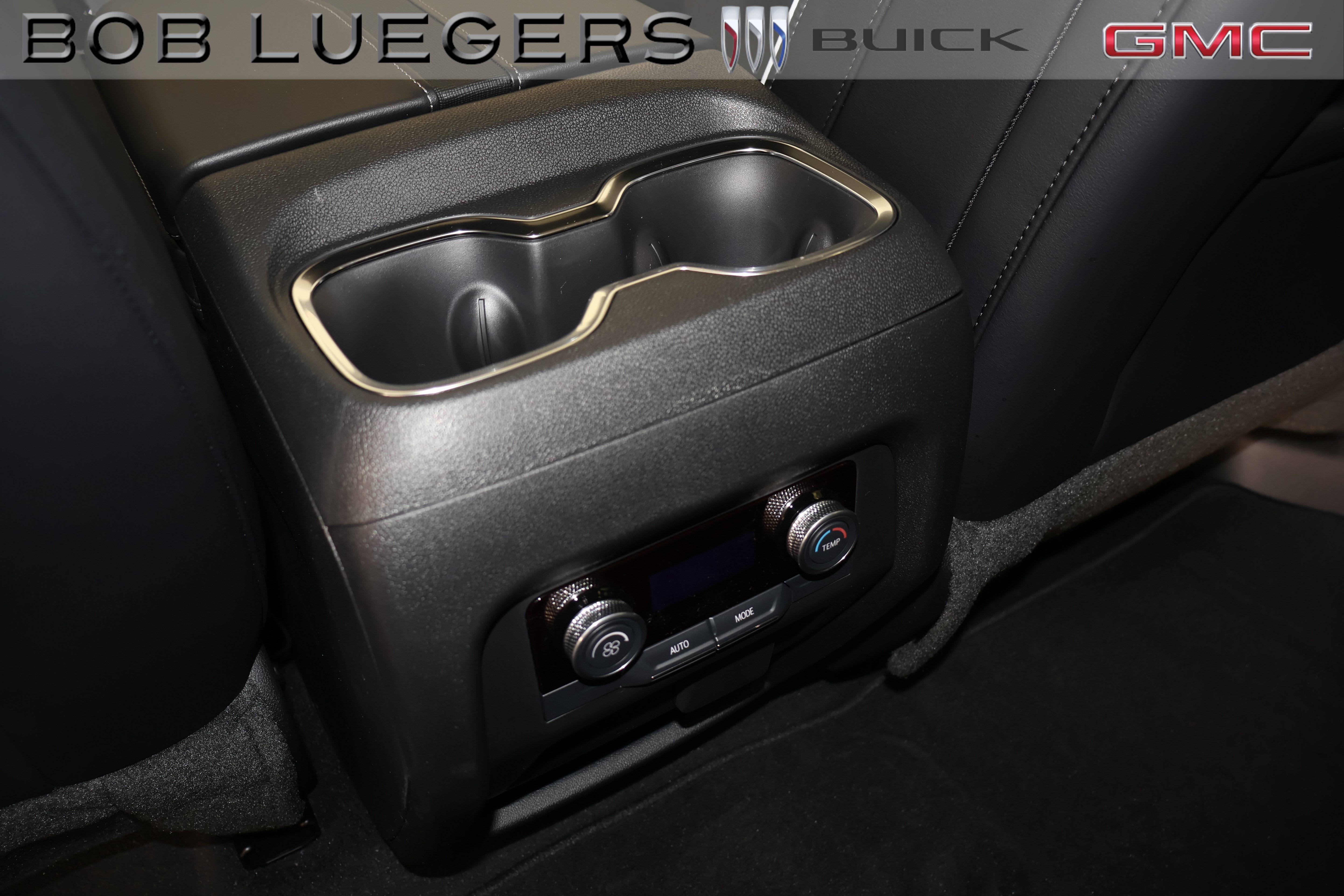 2026 Buick Enclave Sport Touring - Photo 13