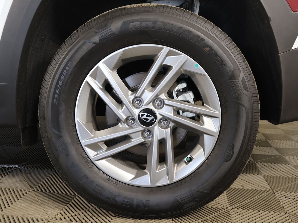 2026 Hyundai Tucson SE - Photo 16