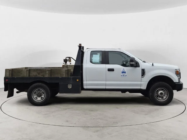 Used 2020 Oxford White Ford XL image 4
