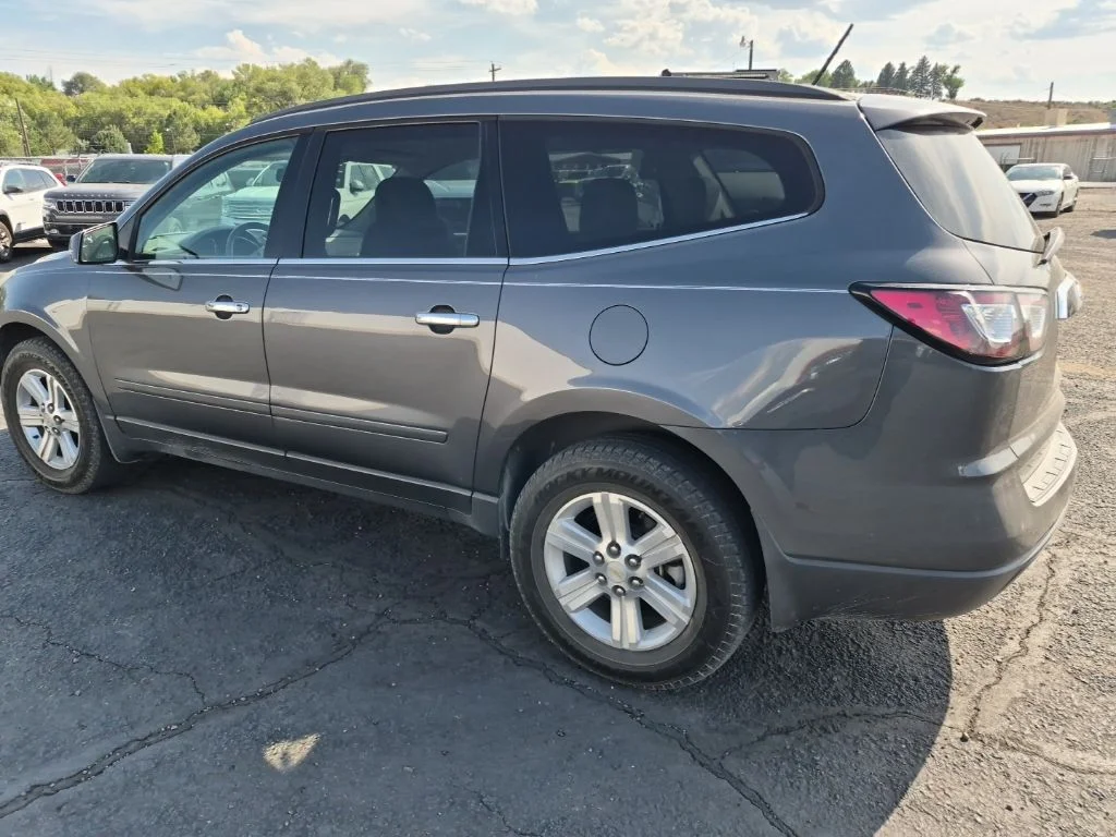 Used 2013 Gray Chevrolet 2LT image 7