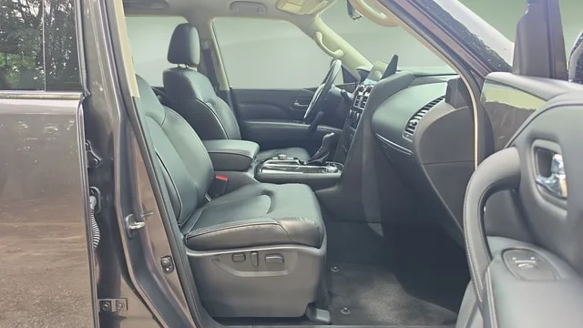 Used 2024 Anthracite Gray INFINITI Luxe image 23