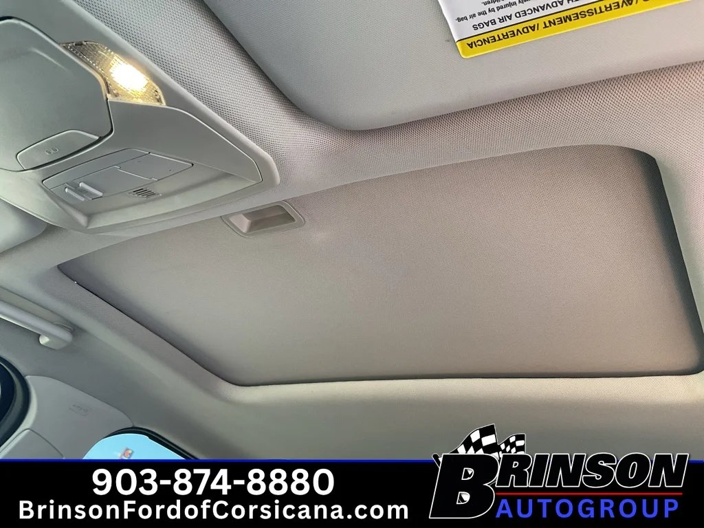 Used 2018 Shadow Black Ford SEL image 24