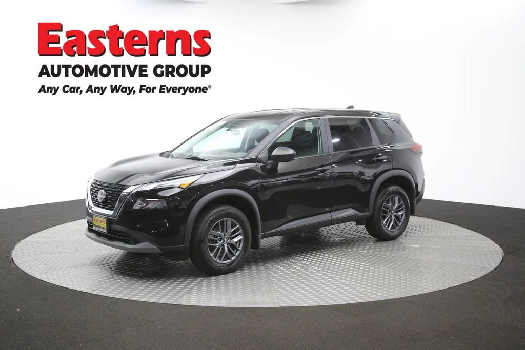 Used 2023 Black Nissan S image 56