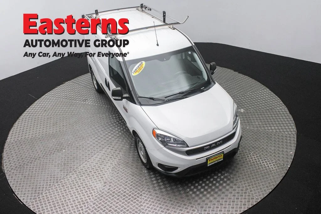 Used 2022 White Ram Base image 3
