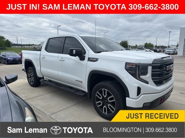 2022 GMC Sierra 4WD Crew Cab Short Box AT4's photo