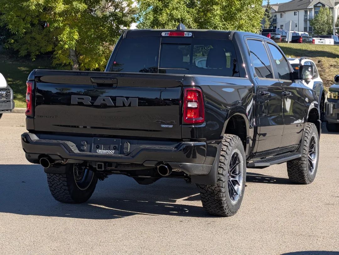 New 2026 Black RAM Sport - - LIFT KIT - FUEL WHEELS - OFFROAD RUNNING BOARDS - Remote Start - Tow Hitch image 8