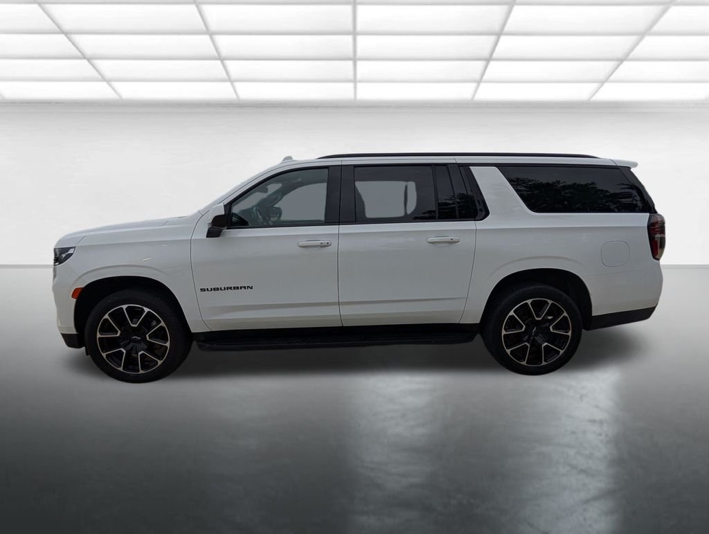 Used 2024 Summit White Chevrolet RST image 29