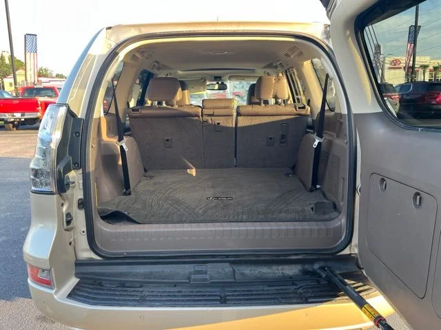 Used 2015 Beige Lexus 460 image 31