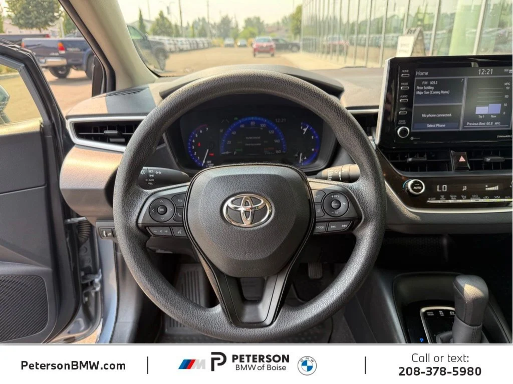 Used 2021  Toyota LE image 16