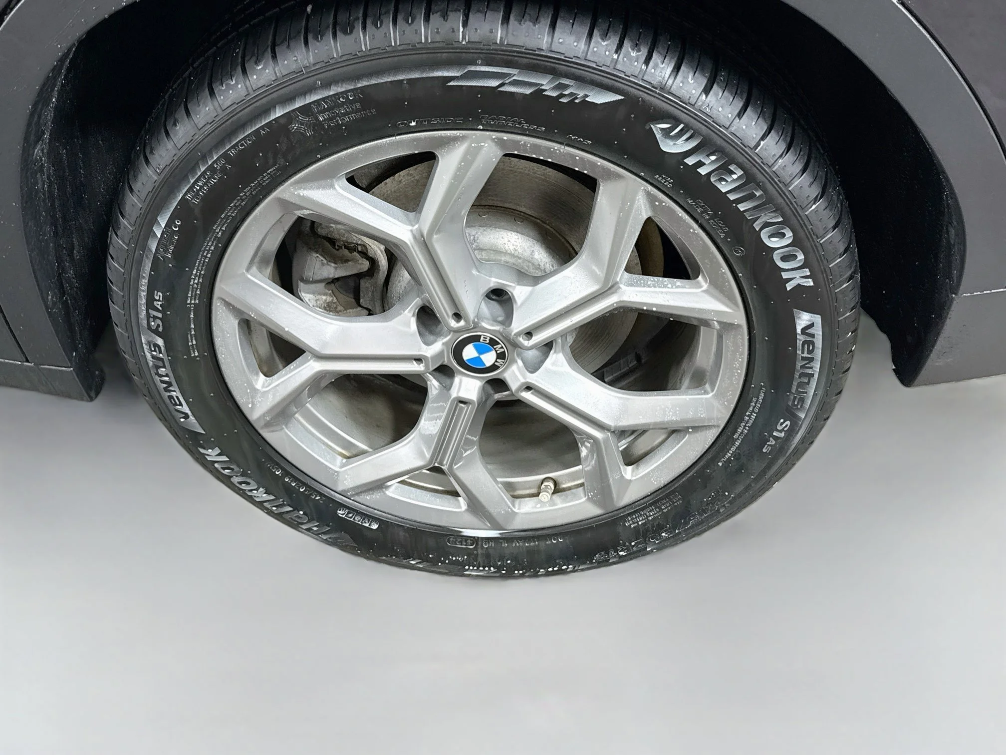 Used 2020 Dark Graphite Metallic BMW xDrive30i image 30