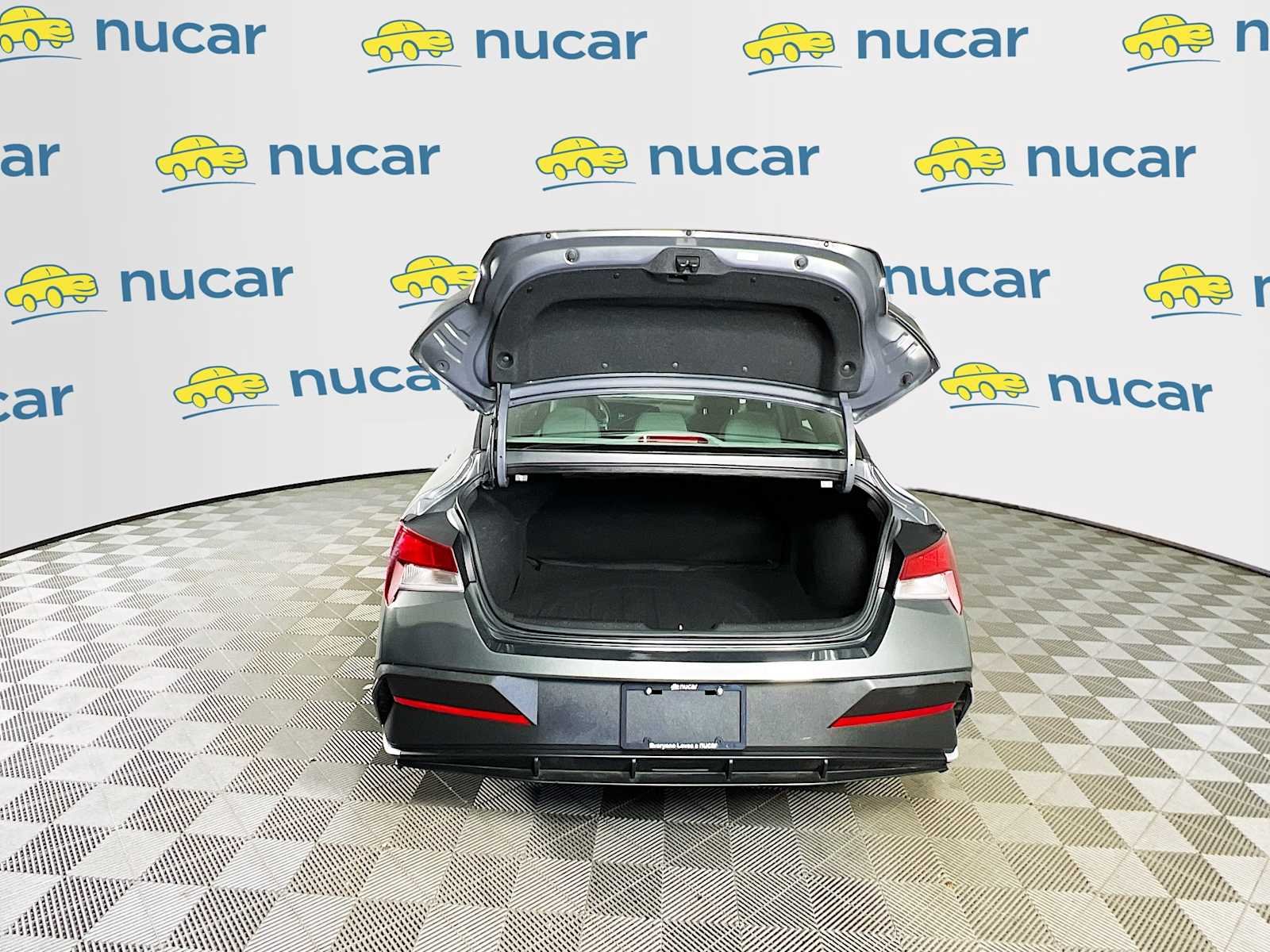 Used 2024 Amazon Gray Hyundai SEL image 25