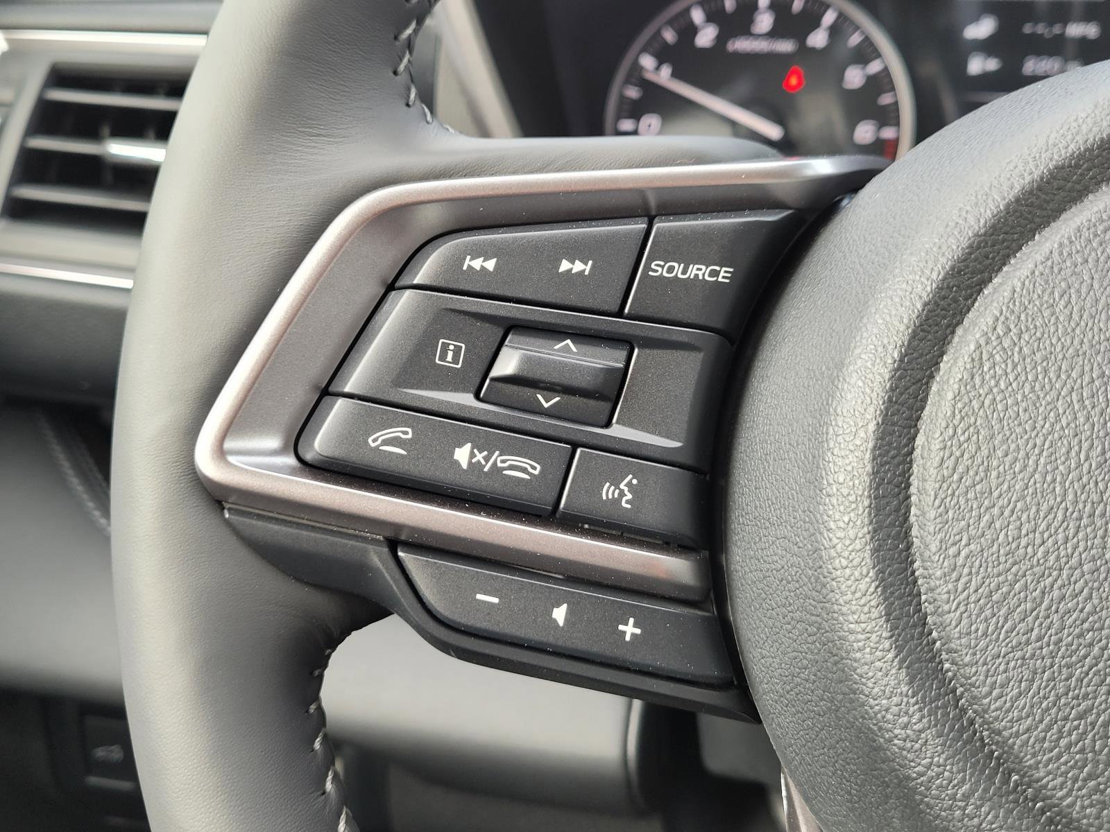 New 2026 ICE SILVER METALLIC Subaru Touring 7-Passenger image 8