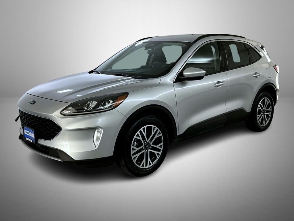 Used 2020 Silver Ford SEL image 1