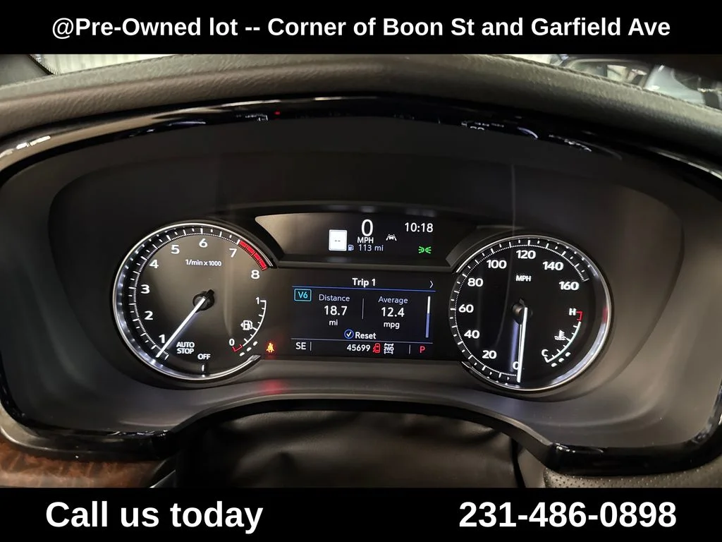 Used 2024 White Cadillac Sport image 21