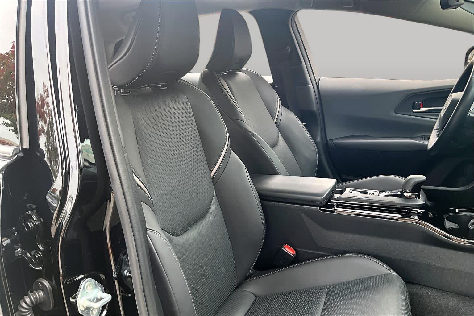 Used 2024 Midnight Black Metallic Toyota XLE image 9