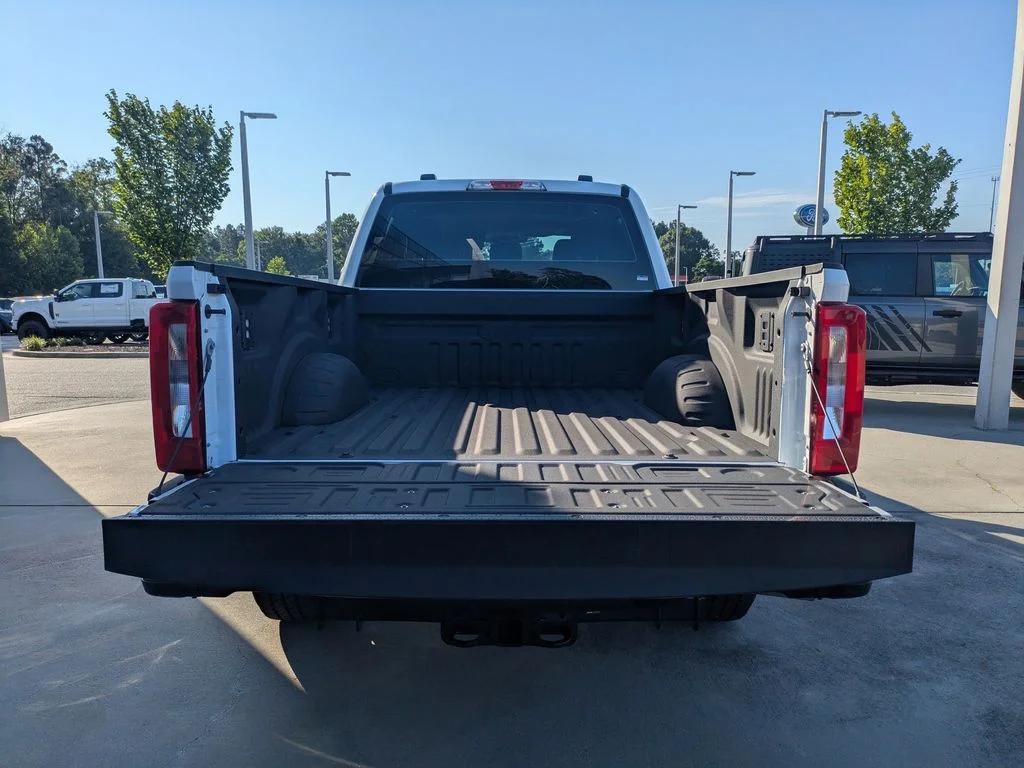 2026 Ford F-250 Super Duty XL - Photo 12