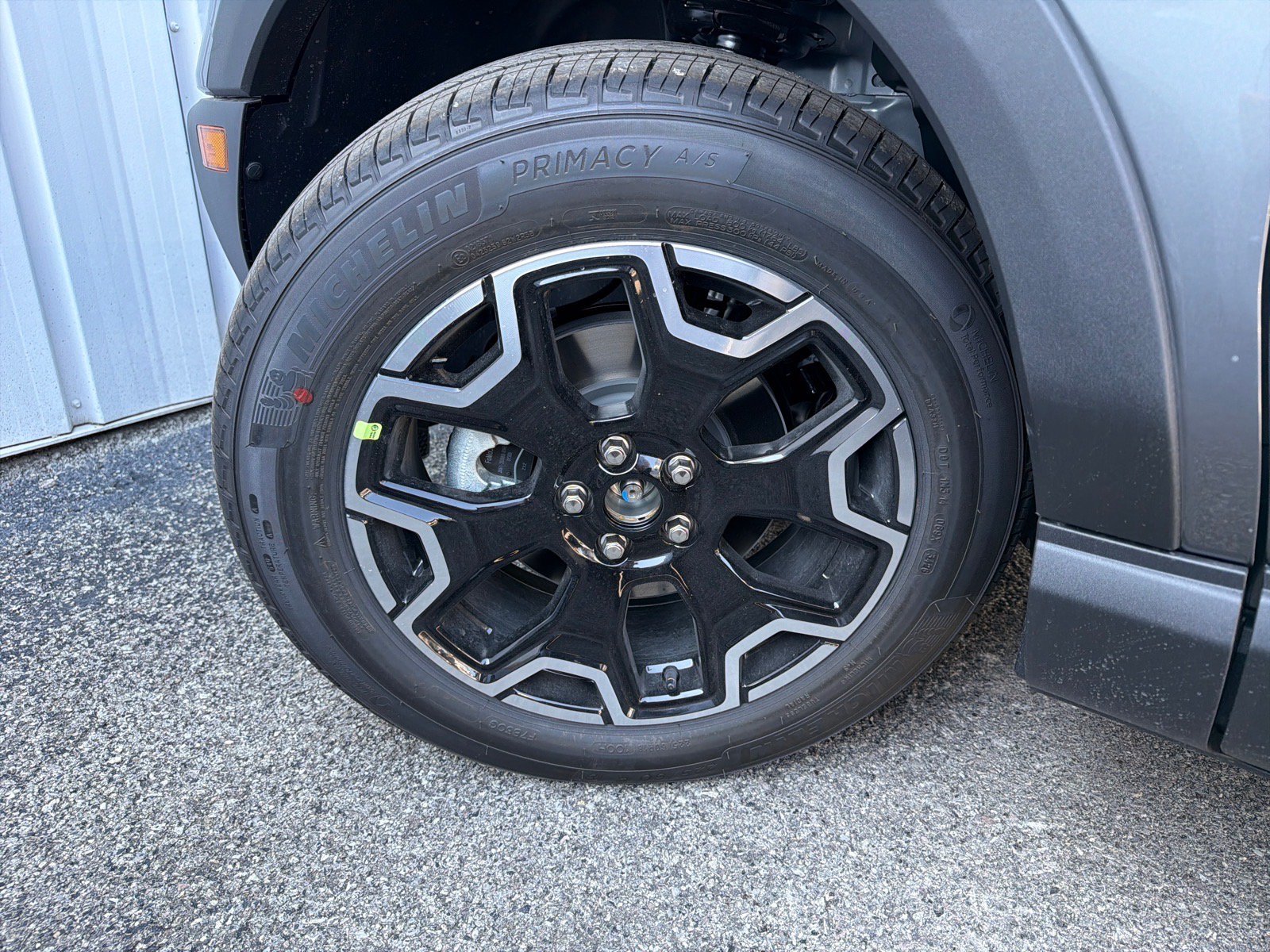 New 2026 Carbonized Gray Metallic Ford Outer Banks® image 8