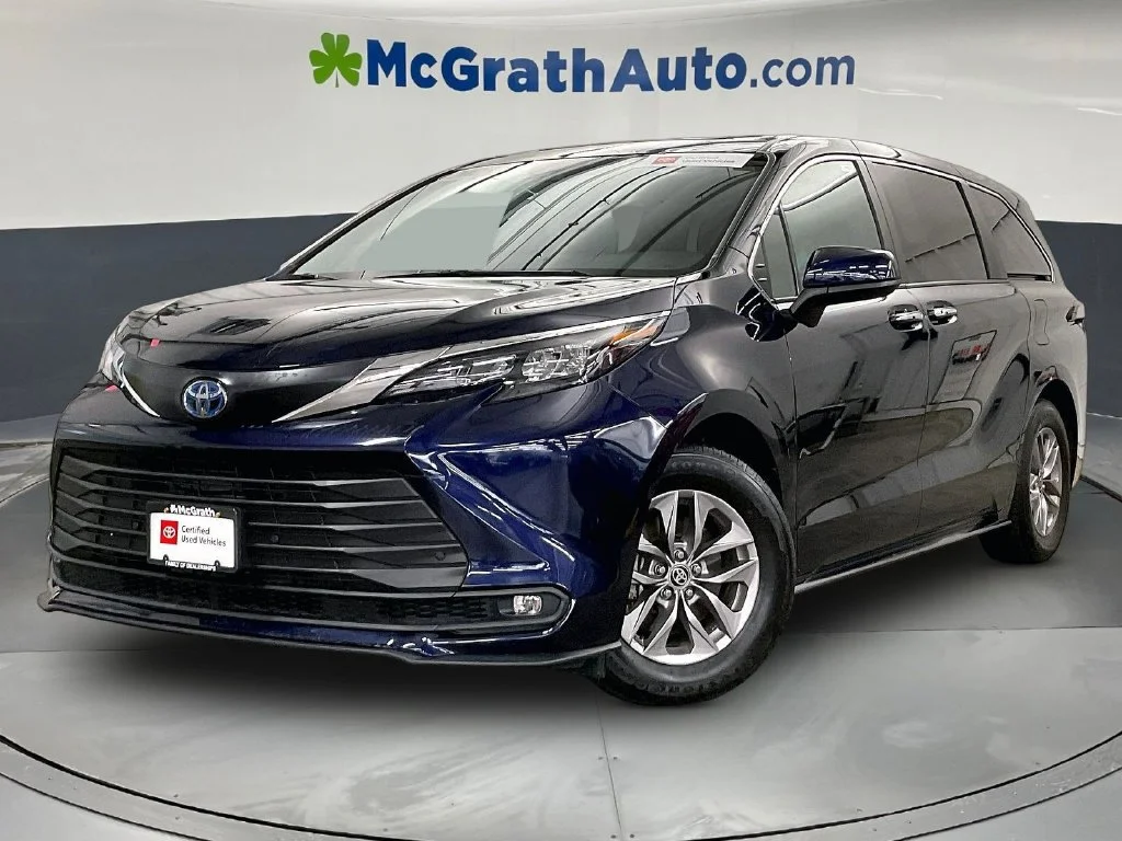 Used 2025 Blue Toyota XLE image 2