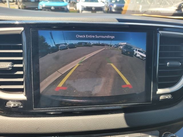 Used 2022 White Chrysler Touring L image 21