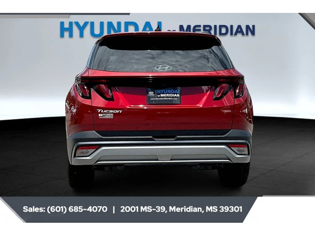 Used 2025 ULTIMATE RED Hyundai SEL image 4