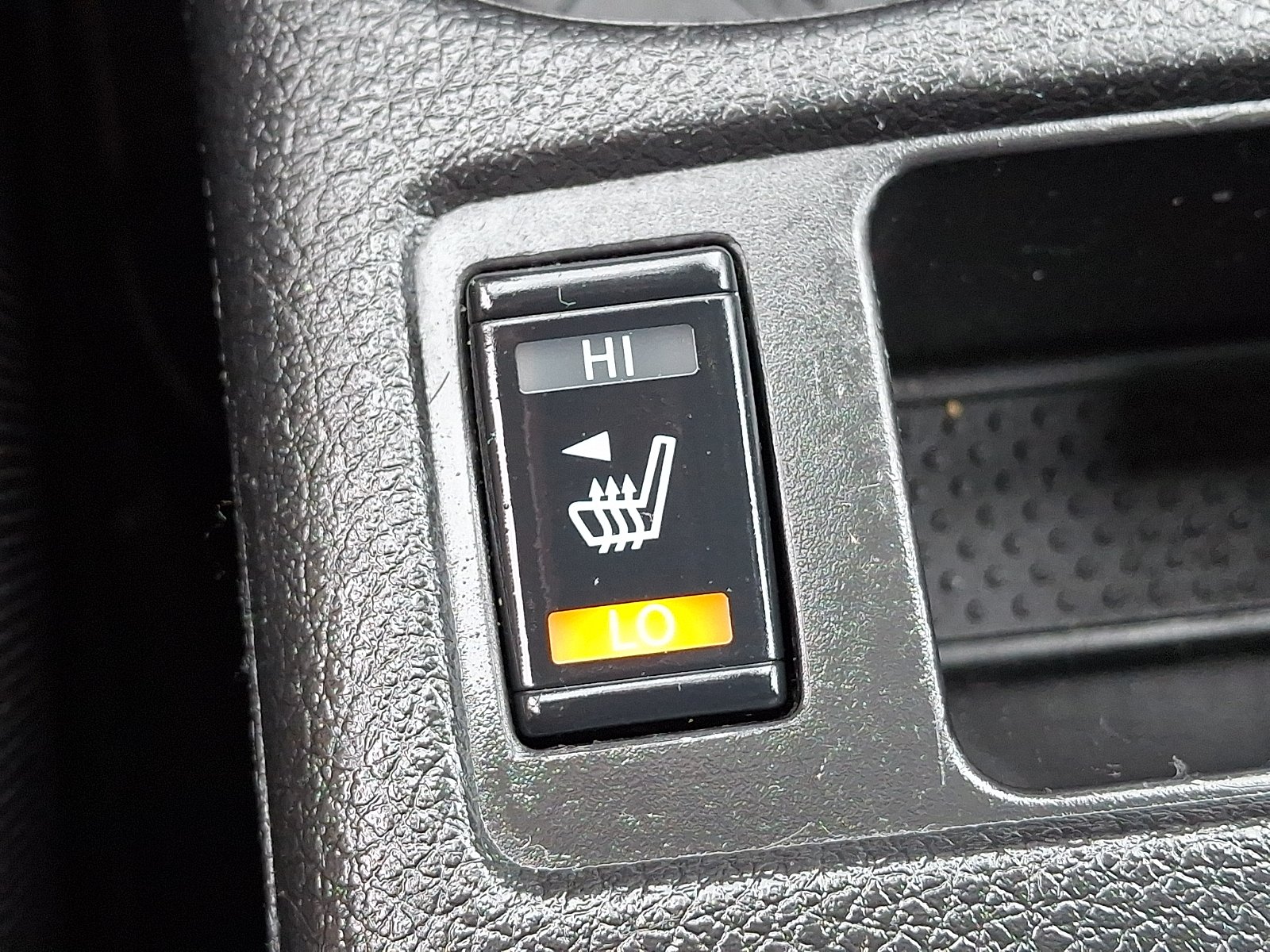 Used 2022 Magnetic Black Pearl - G41 Nissan SV AWD Xtronic CVT image 24