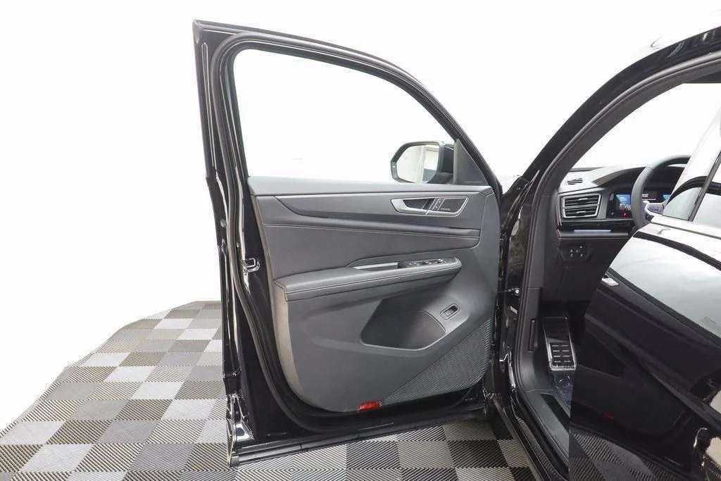 2026 Volkswagen Atlas Cross Sport SEL Premium R-LINE - Photo 6