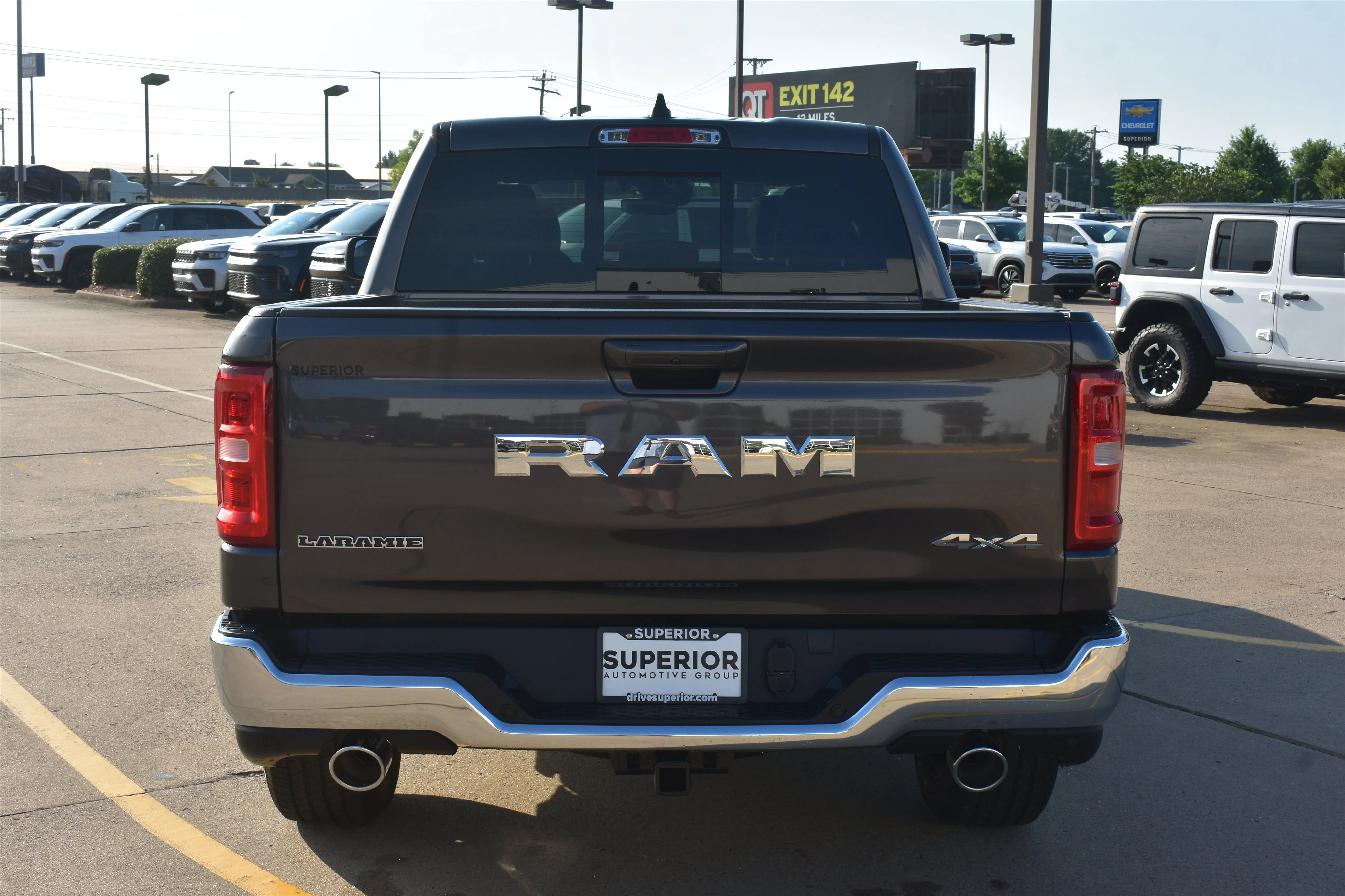 New 2026 Granite Crystal Metallic Clearcoat Ram Laramie image 6