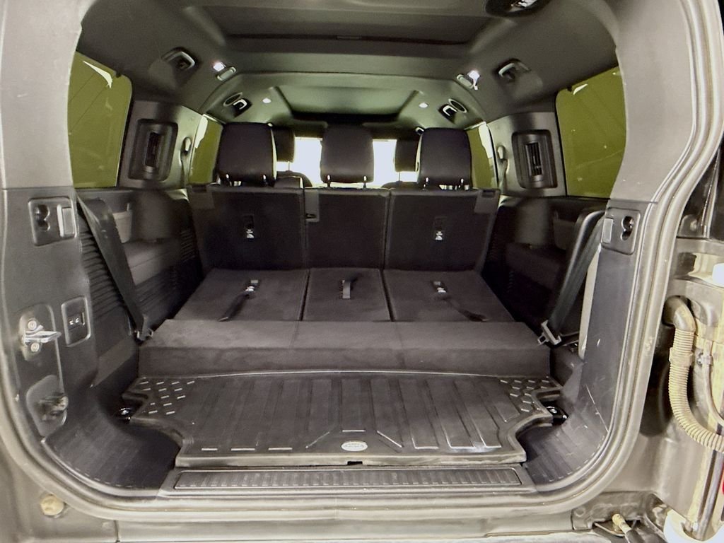 Certified Used 2024 White Land Rover S image 21