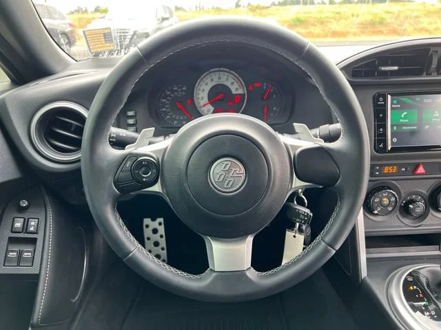 Used 2020 Raven Toyota Base image 18