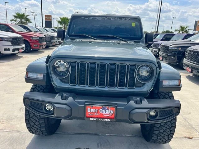 Used 2025 Gray Jeep Nighthawk image 2
