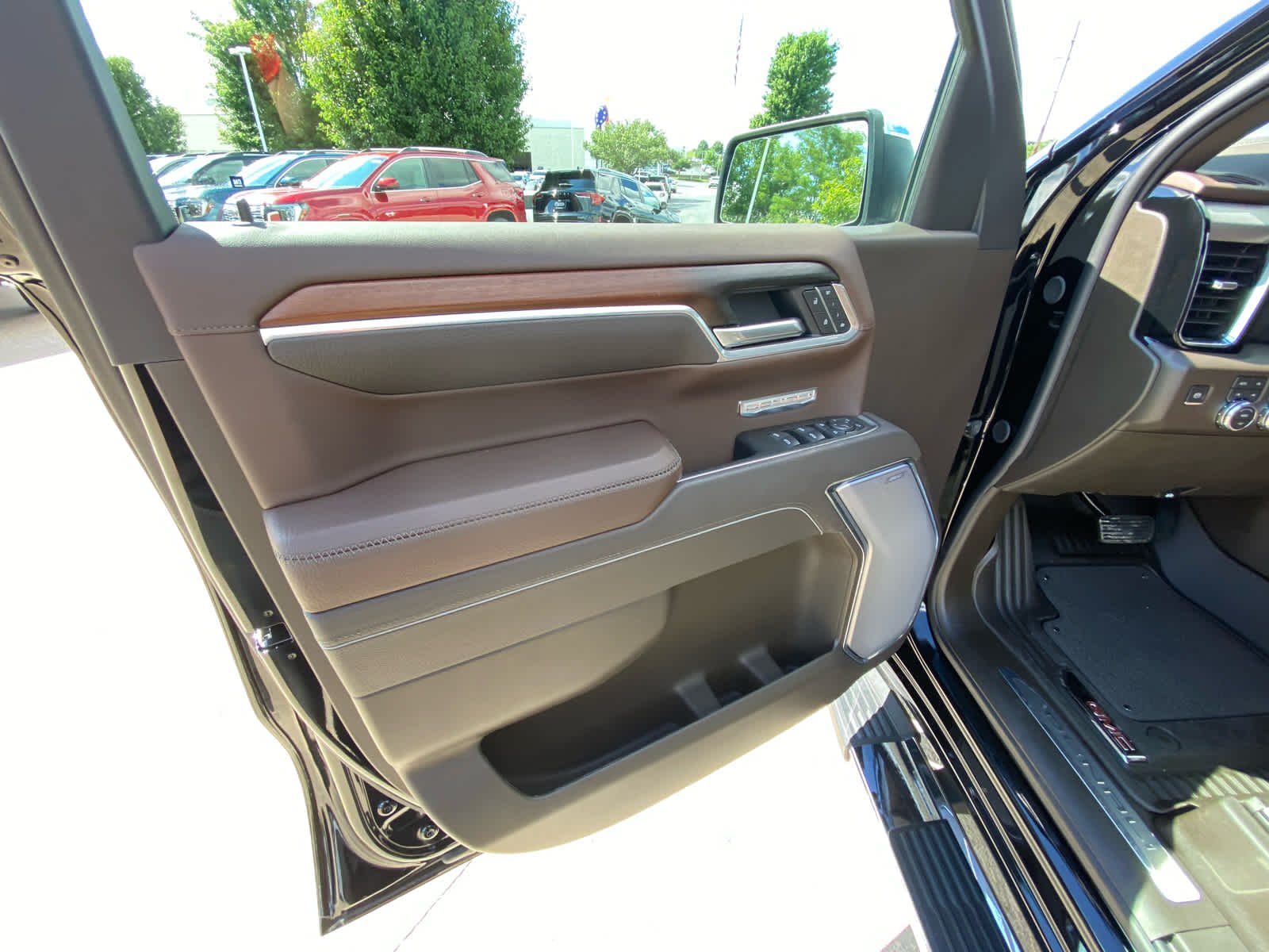 2026 GMC Sierra 1500 Denali - Photo 6