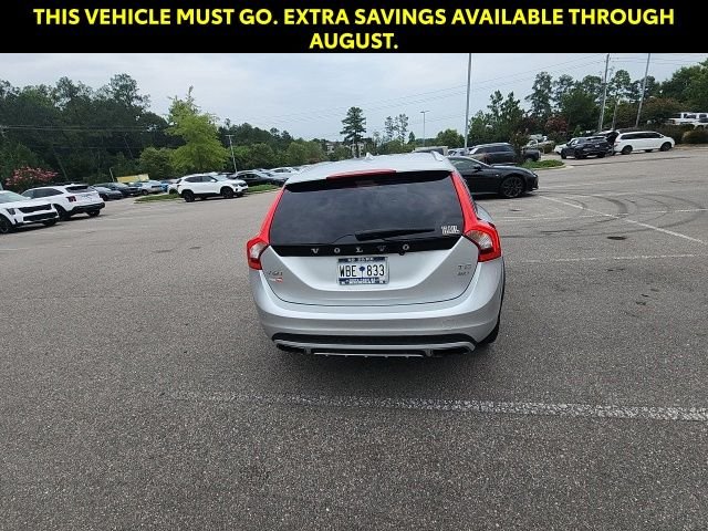 Used 2017 Silver Volvo T5 image 8