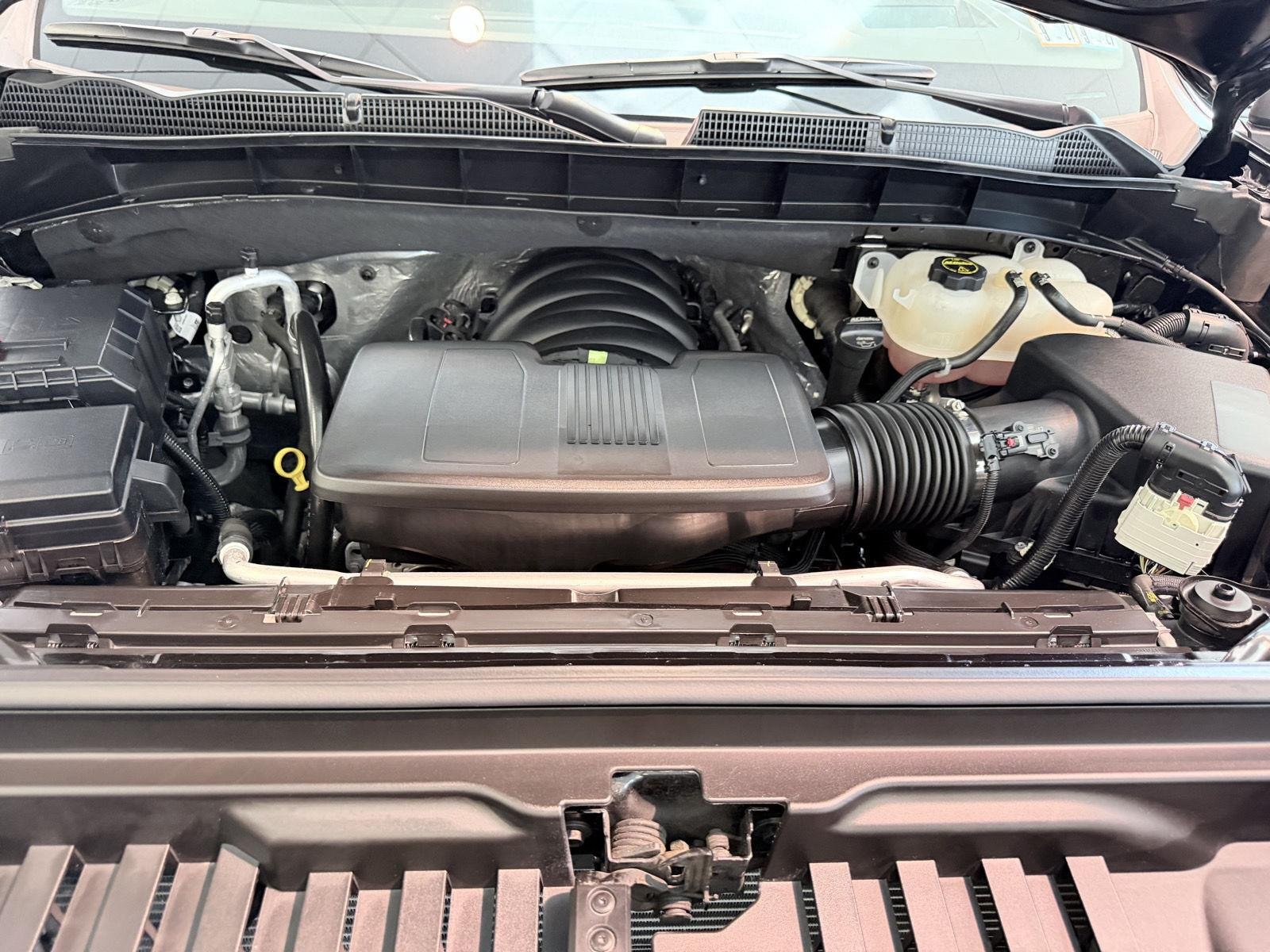 Used 2025 Onyx Black GMC Denali Ultimate image 55