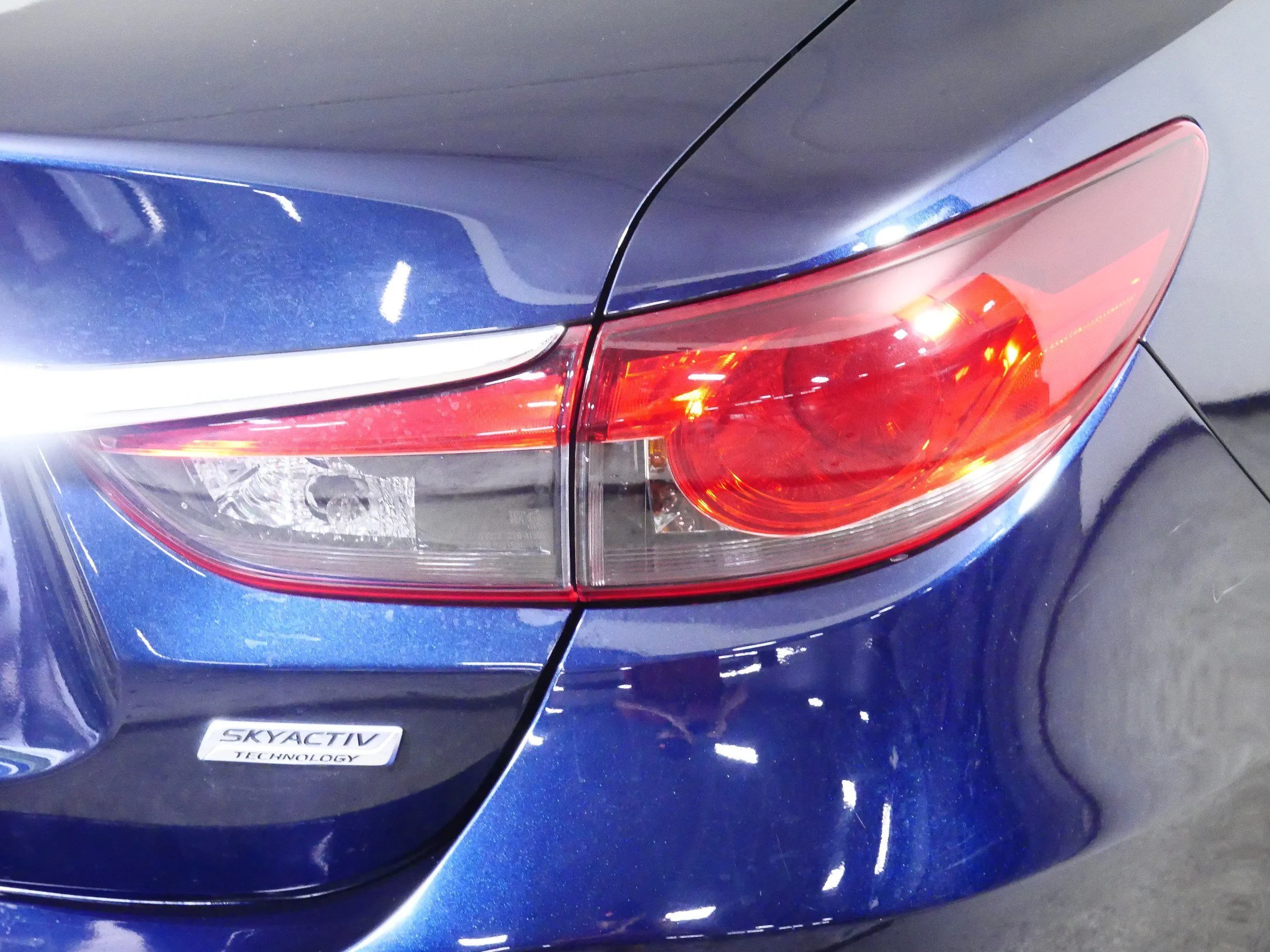 Used 2017 Deep Crystal Blue Mazda Touring image 17