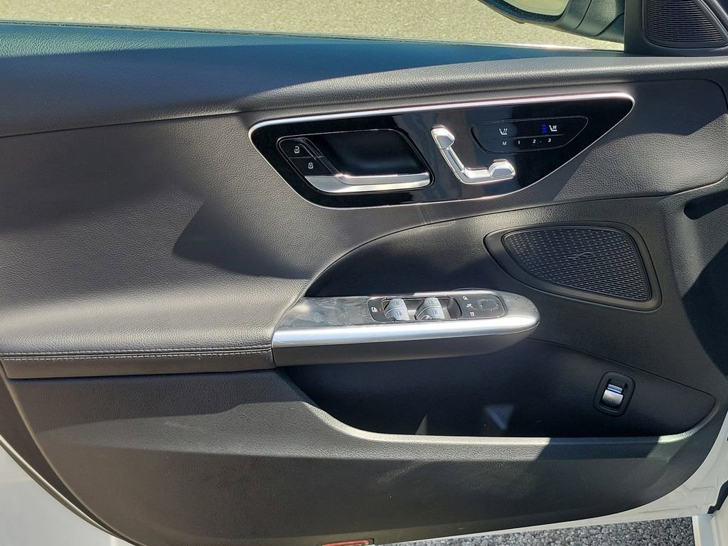 2024 Mercedes-Benz C-Class Sedan C 300 - Photo 17