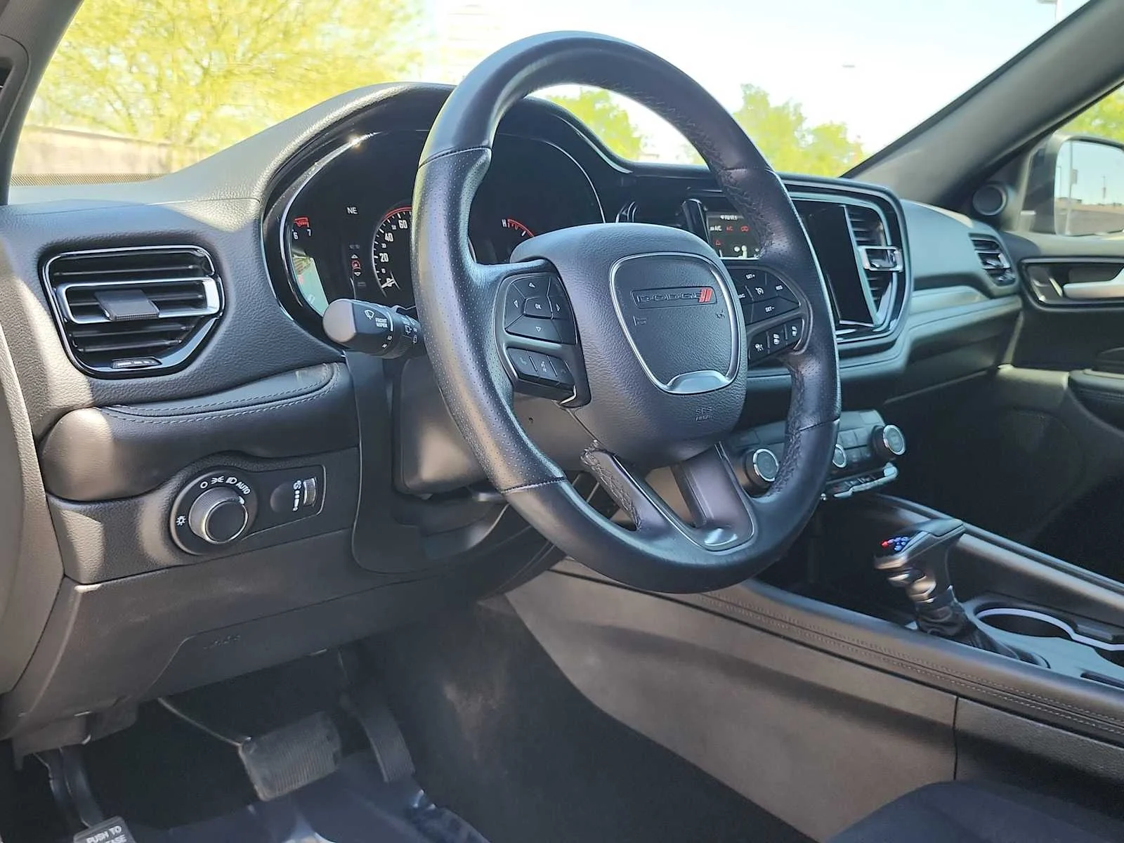 Used 2023 DB Black Clearcoat Dodge SXT Launch Edition image 10