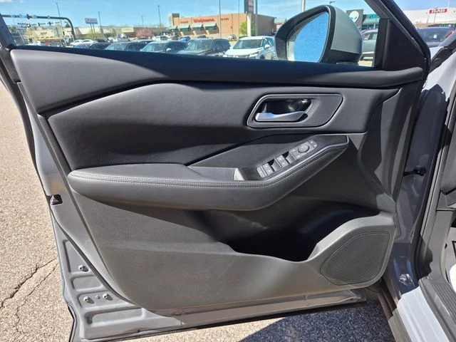 New 2026 Boulder Gray Pearl Nissan SV image 18