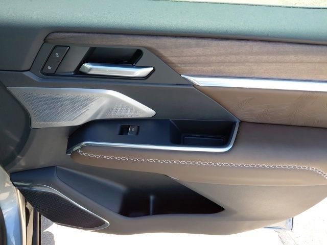 New 2026 Sterling Metallic GMC Denali Ultimate image 31