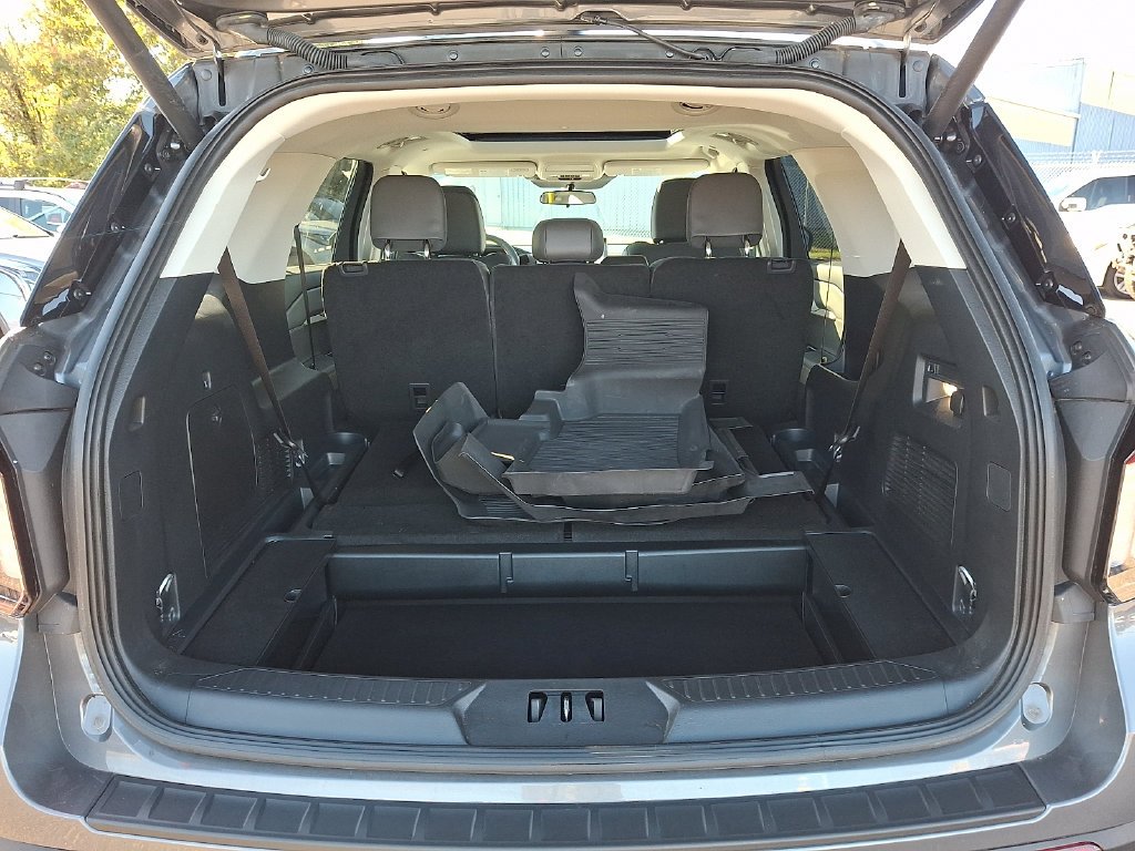 Used 2025 Gray Ford Active image 30
